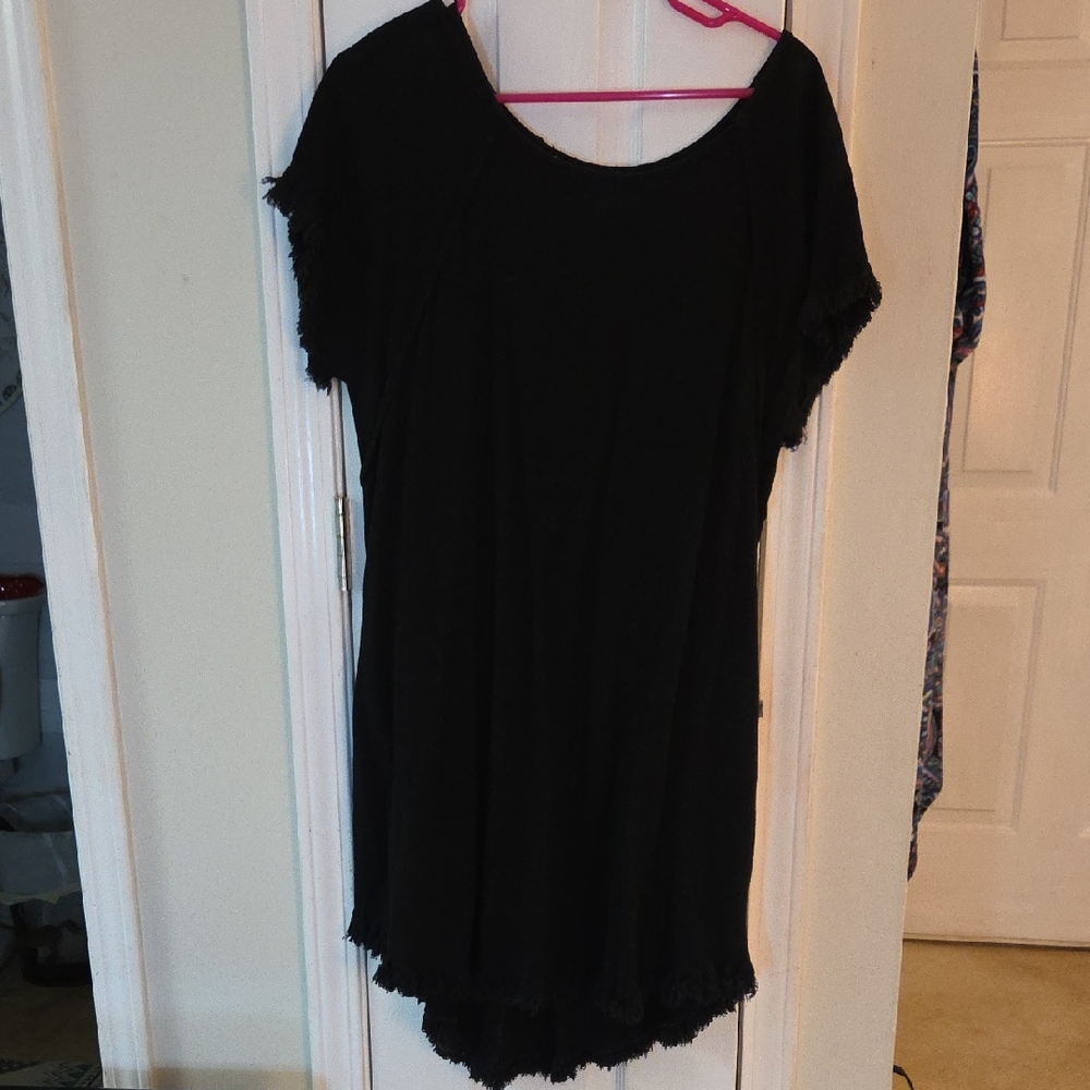 Chic Black Boutique Midi Dress